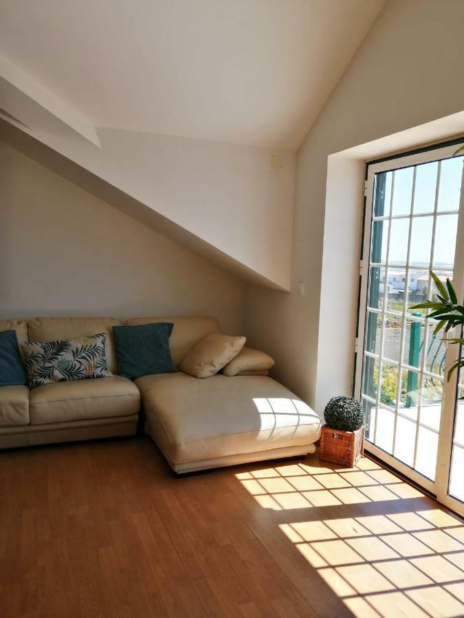 D'Yellow House - Beach And Countryside Carqueja ภายนอก รูปภาพ